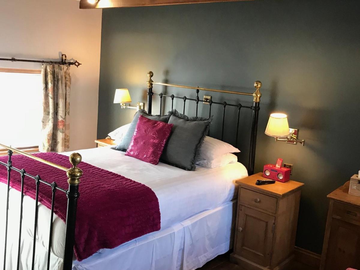 Sebastians Hotell Oswestry Eksteriør bilde
