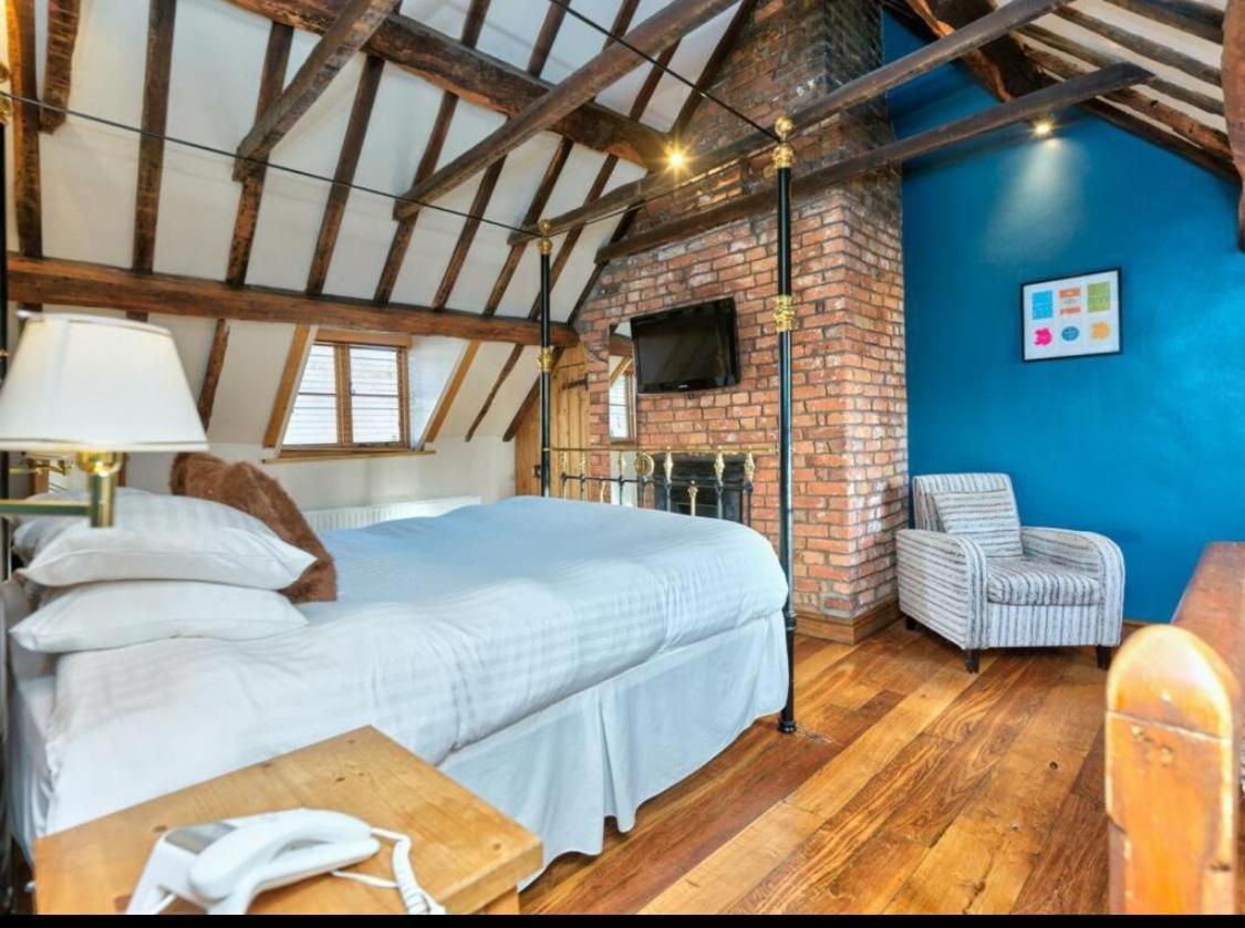 Sebastians Hotell Oswestry Eksteriør bilde