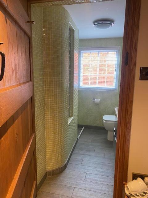 Sebastians Hotell Oswestry Eksteriør bilde